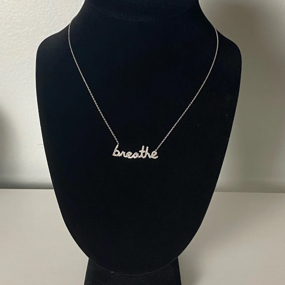 Breathe necklace - Picture 5 of 6